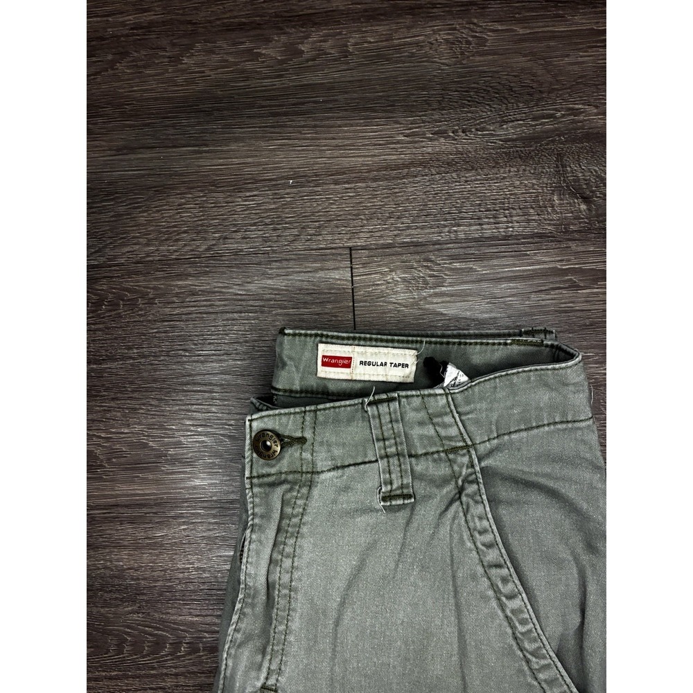Olive Green Utility Cargo Wrangler Regular Fit 28x30
